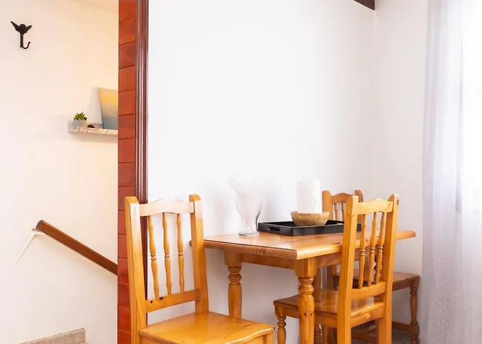 Acogedor Céntrico. Apartamento *